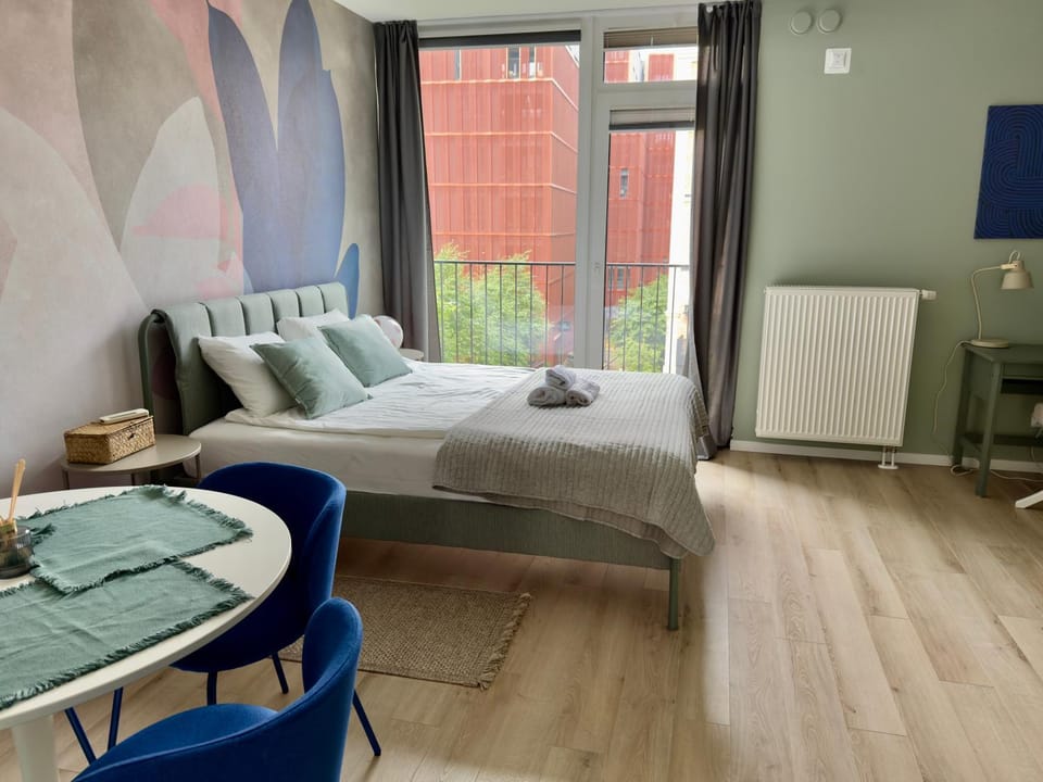 Bed, View (from property/room), Dining area, heating