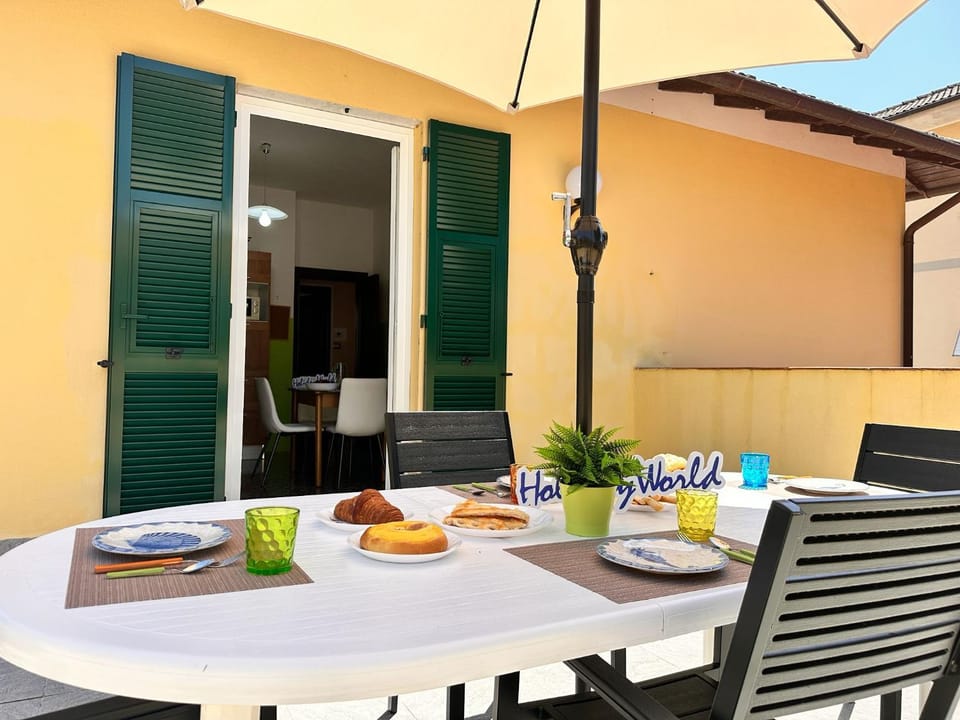 Balcony/Terrace, Dining area