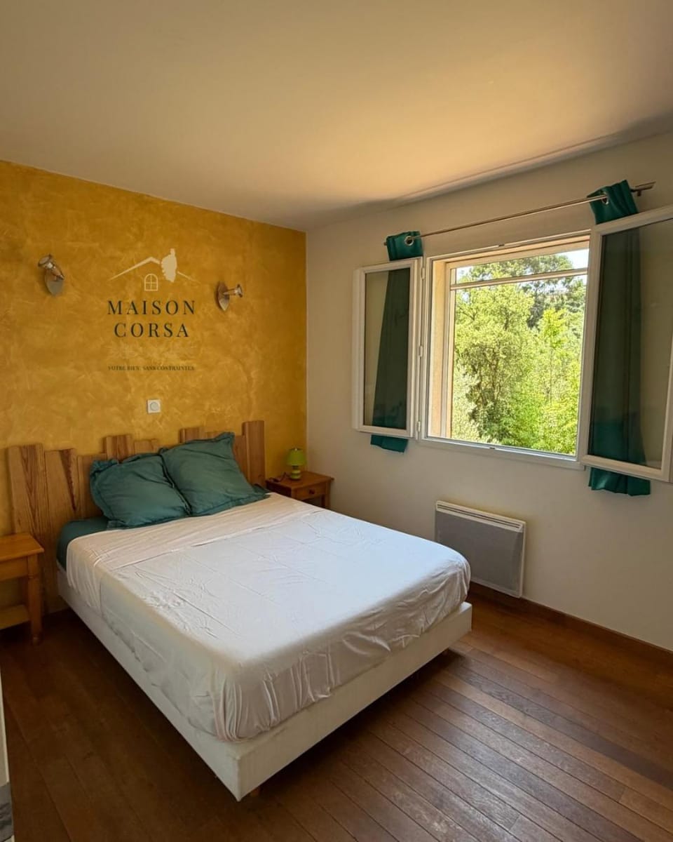 Grande villa proche de St Florent, jardin clôturé House in Oletta