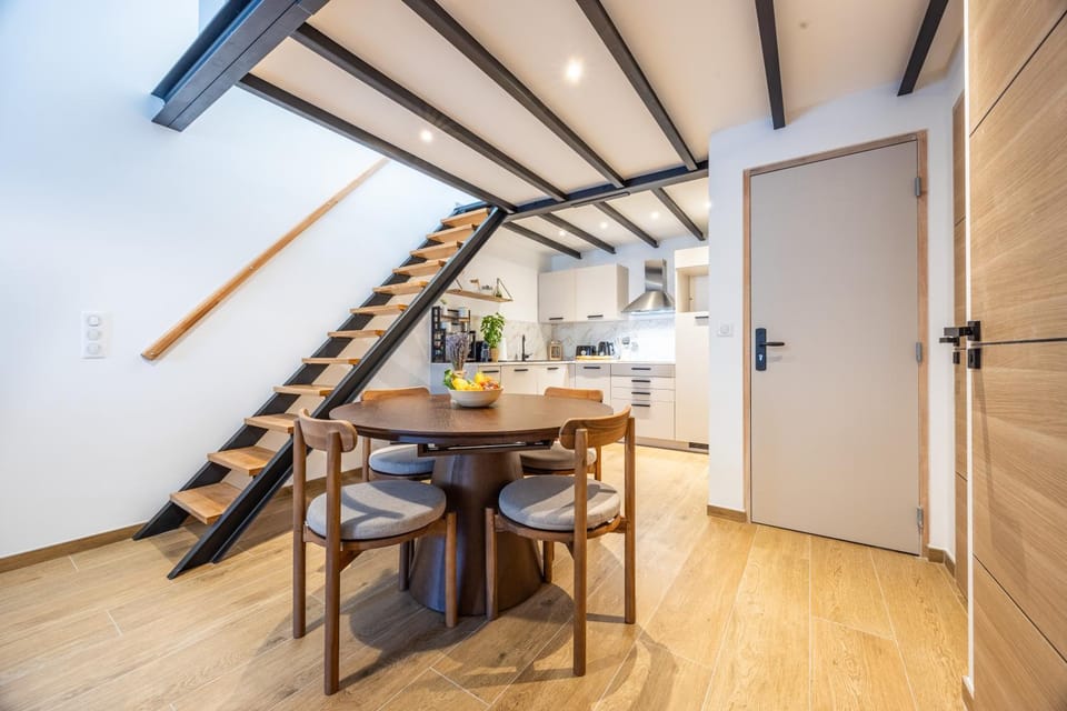 Duplex de charme au cœur d'Antibes Apartment in Antibes