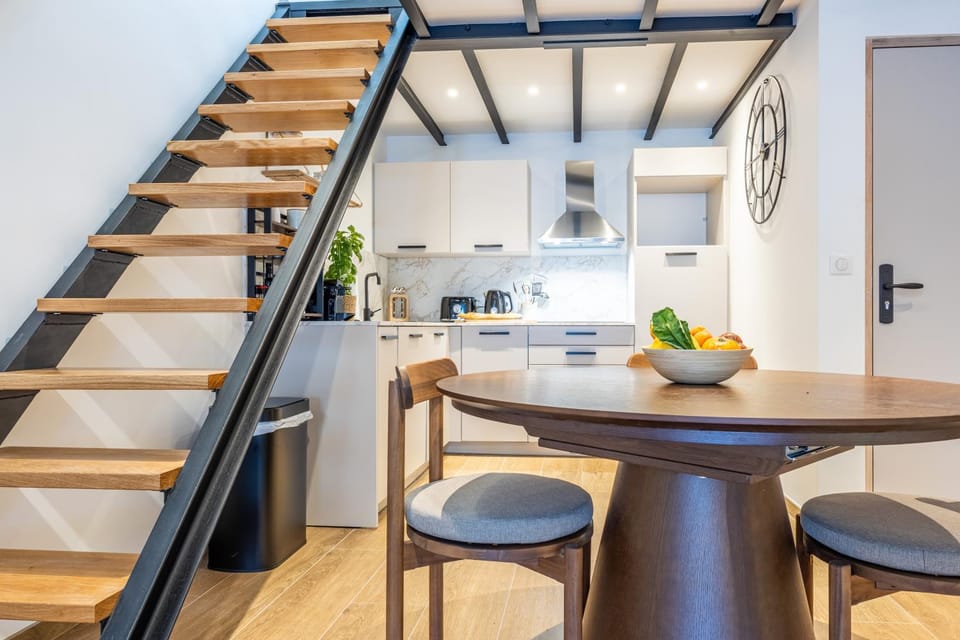 Duplex de charme au cœur d'Antibes Apartment in Antibes