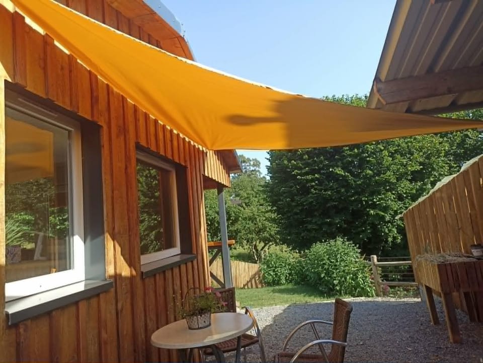 Au ptit jardin de mamie Chalet in Normandy
