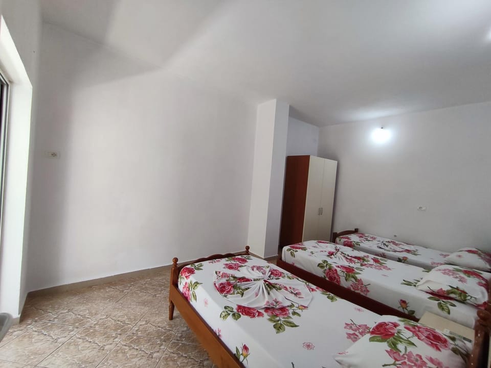 Shefki Lame Apartments Apartment in Ksamil