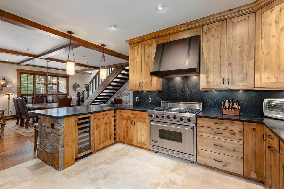 LR884 Alpine Vista - Pet Friendly by SkyRun Copper Mountain House in Summit County