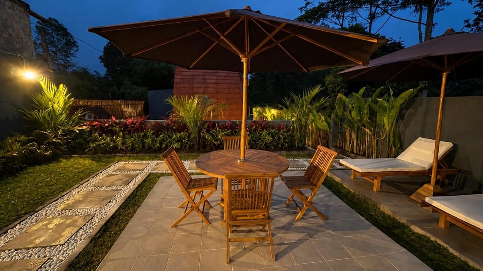 Patio, Night, Dining area, Garden view, sunbed