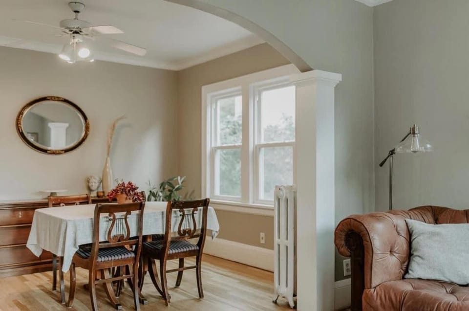La Rue House by LuxeSleeps Charming 1920s Duplex Near Grand Ave 2 Bedrooms 1 Bath House in Saint Paul