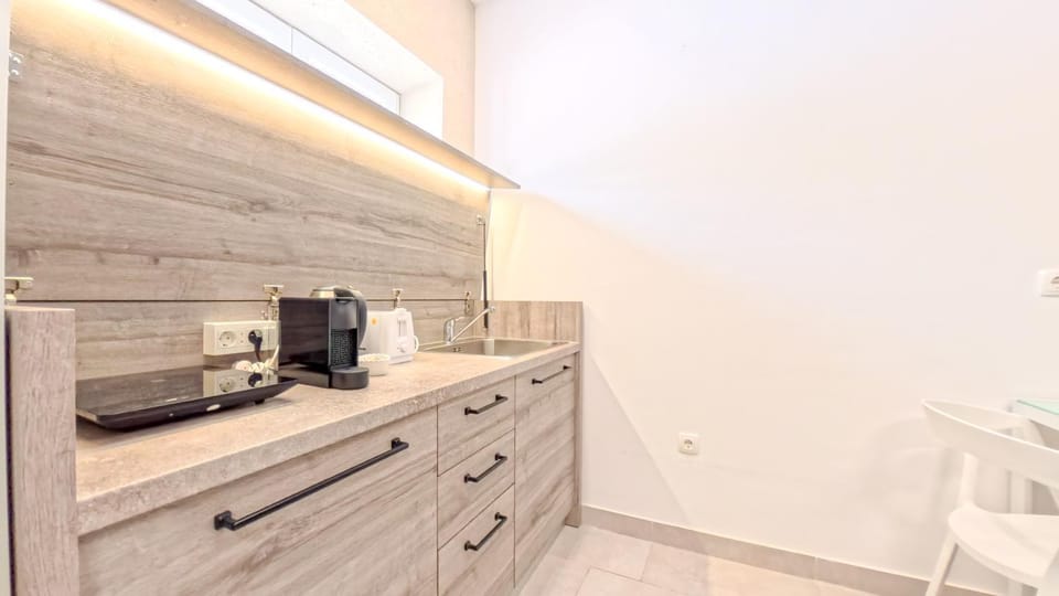 Kitchen or kitchenette, stove
