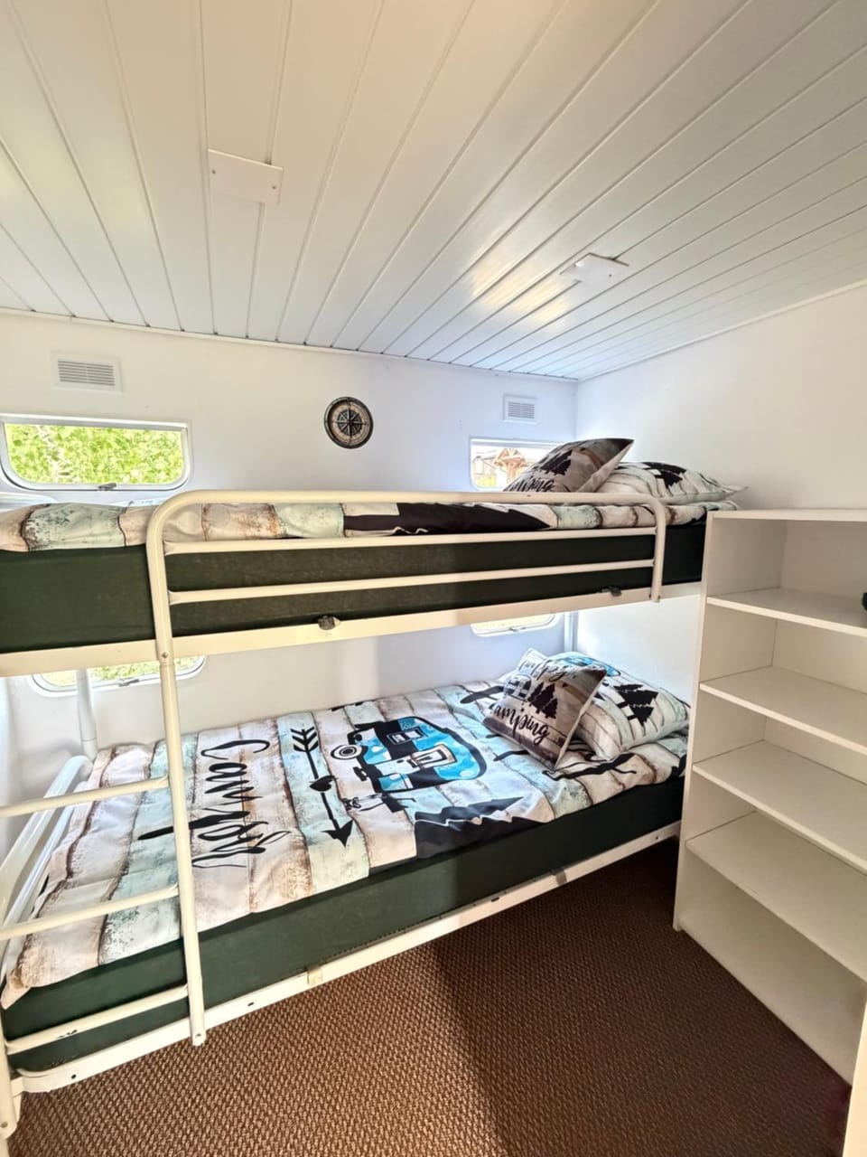bunk bed