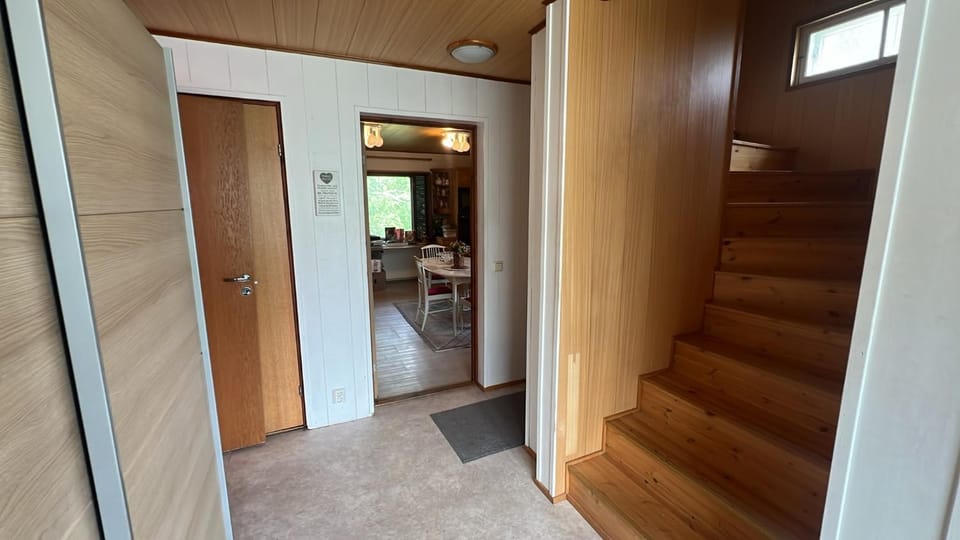 Guest room 1,4 km from Kupittaa Railway station Vacation rental in Turku