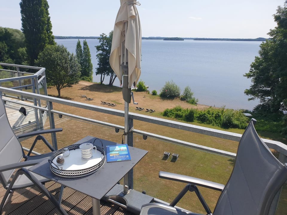 Seevilla West am Großen Plöner See Apartment in Plön