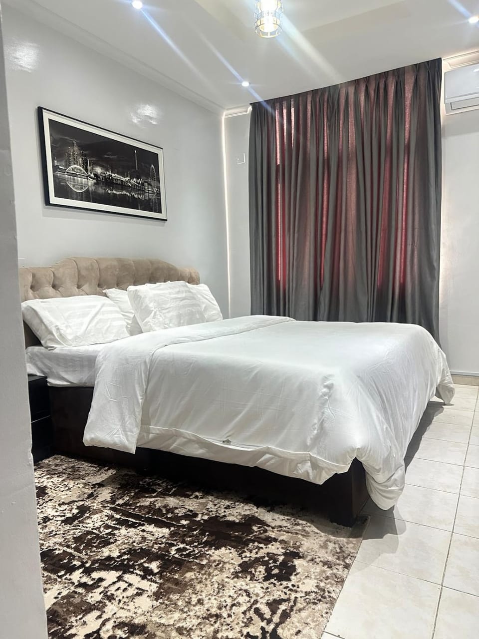 Everything You Need 4BDR Wi-Fi PS 5 Parking Apartment in Lagos