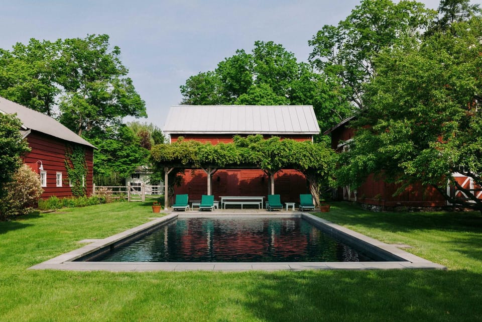The Patten Estate - Rhinebeck Estate with Pool and Pond House in Rhinebeck