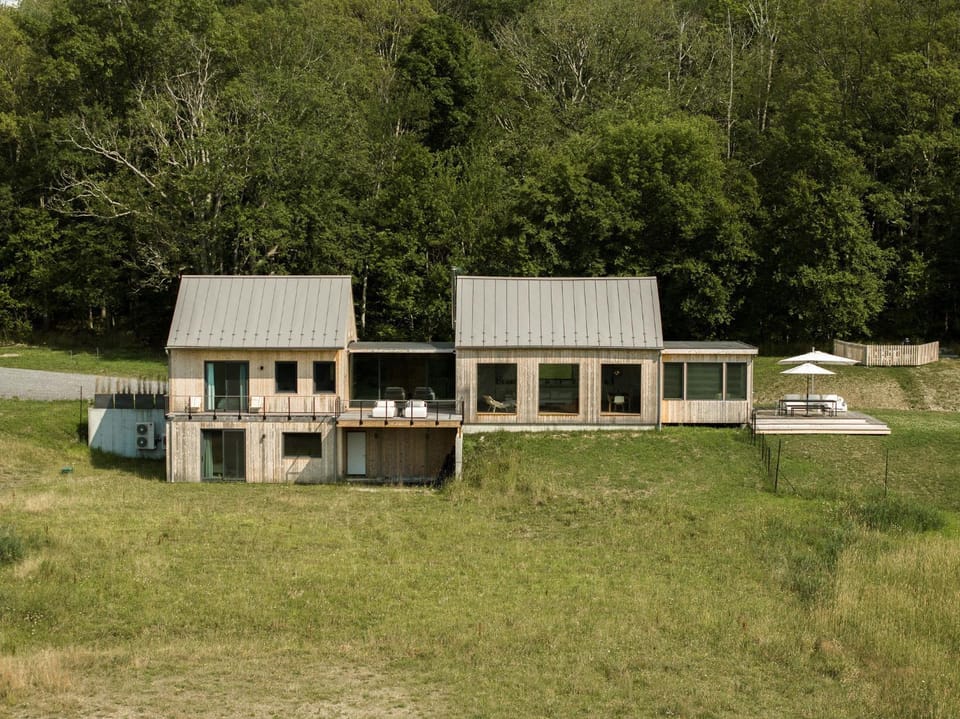 The Rye House - Paradise with Pool and Hot Tub House in Copake Lake