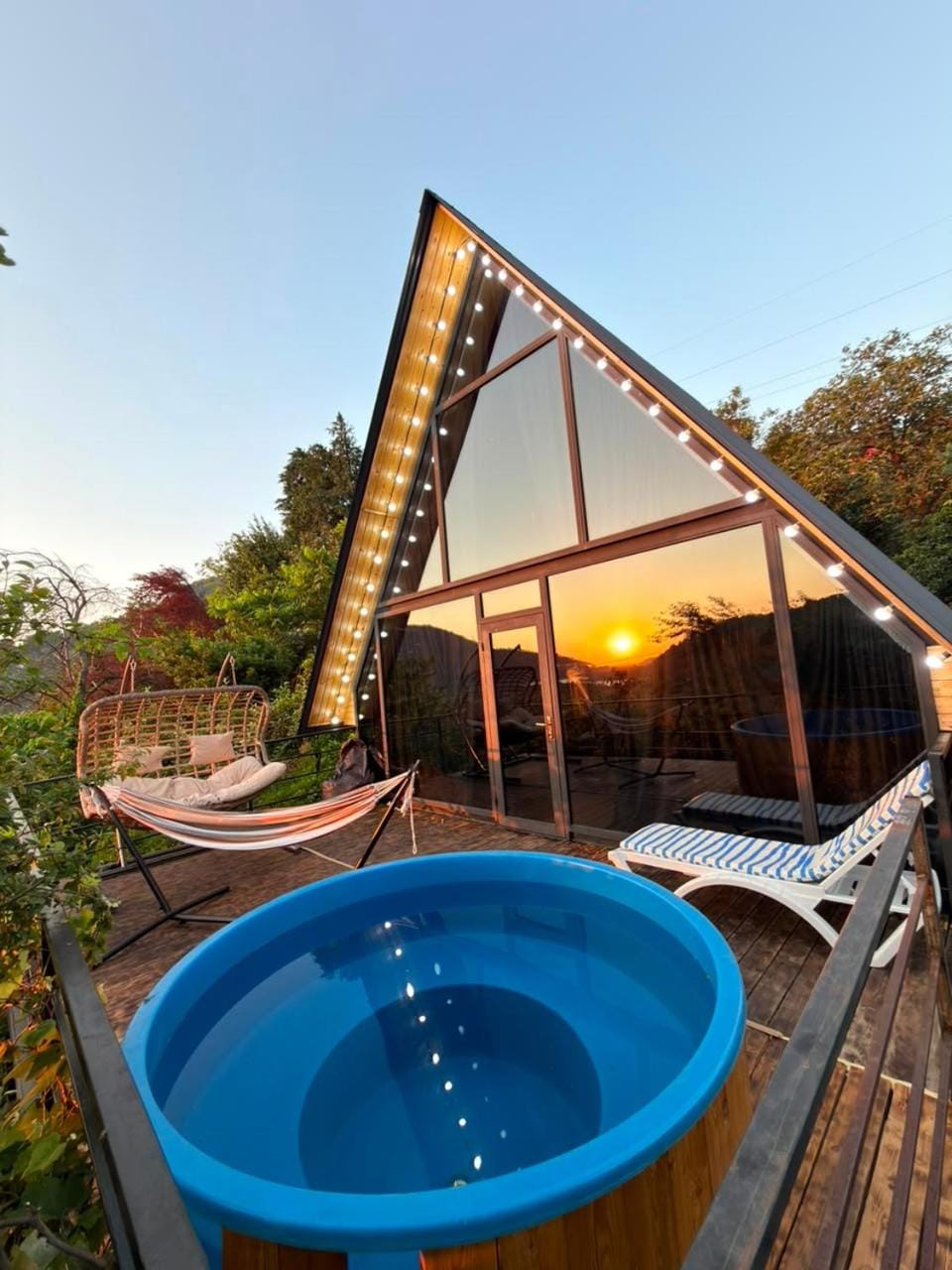 Panorama Cottage Apartment in Batumi