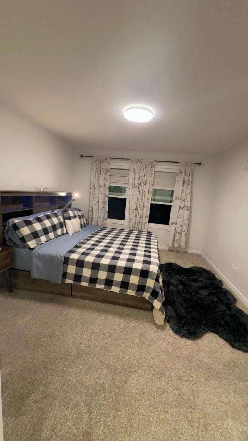 Cozy Room In Glazier Ridge Comfy Home Vacation rental in Calgary