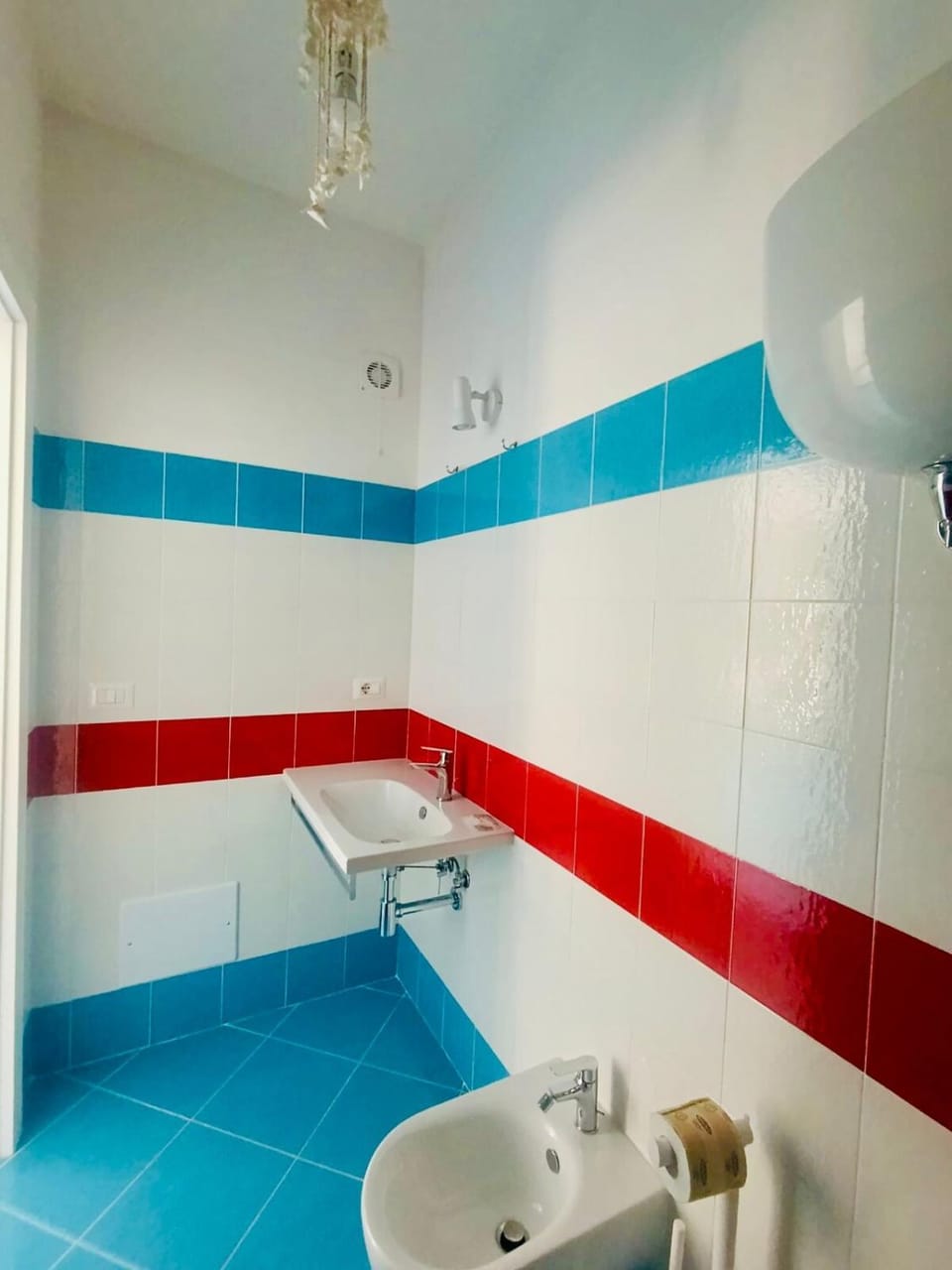 Open space, Santa Maria Beach Apartment in Ponza