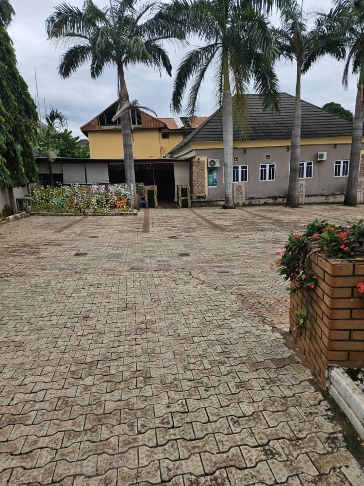 GRACECUT HOTEl Hotel in Nigeria