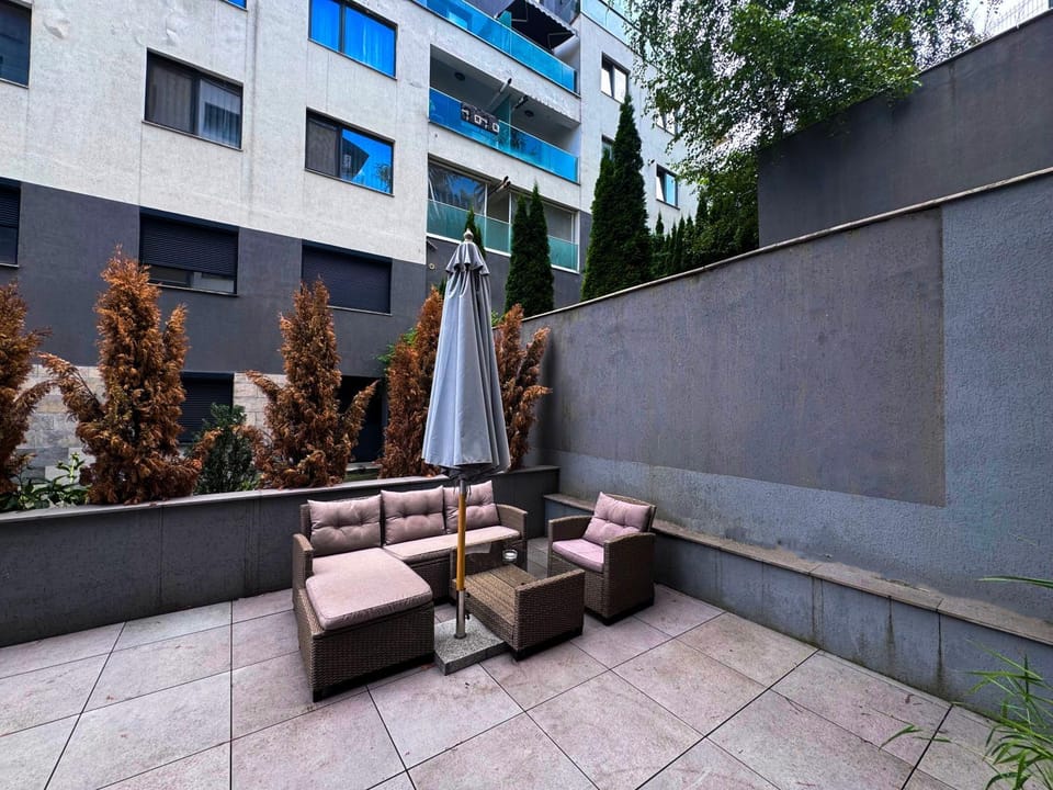 Balcony/Terrace, Balcony/Terrace