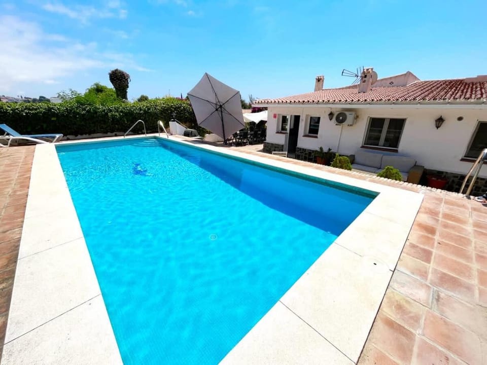 Family Villa Pool Sea Views & Walk to Beach Villa in Fuengirola