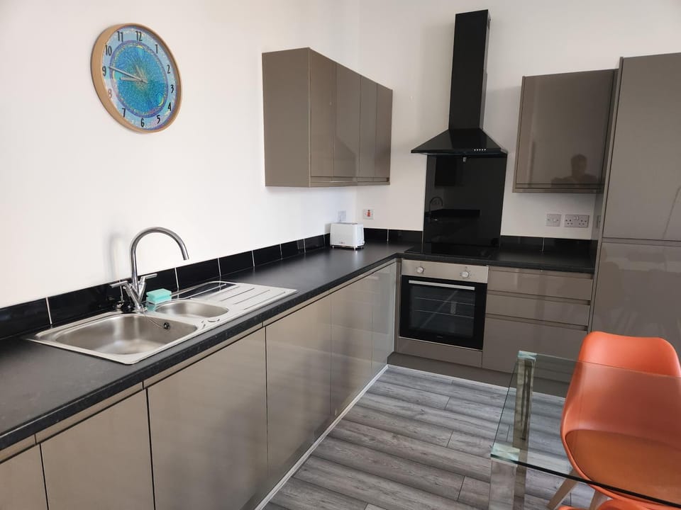22PWT04 - 1 bed 1st Floor with sea view Apartment in Scarborough