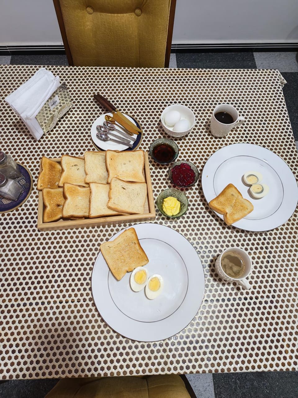 Food and drinks, Food, Breakfast, Continental breakfast