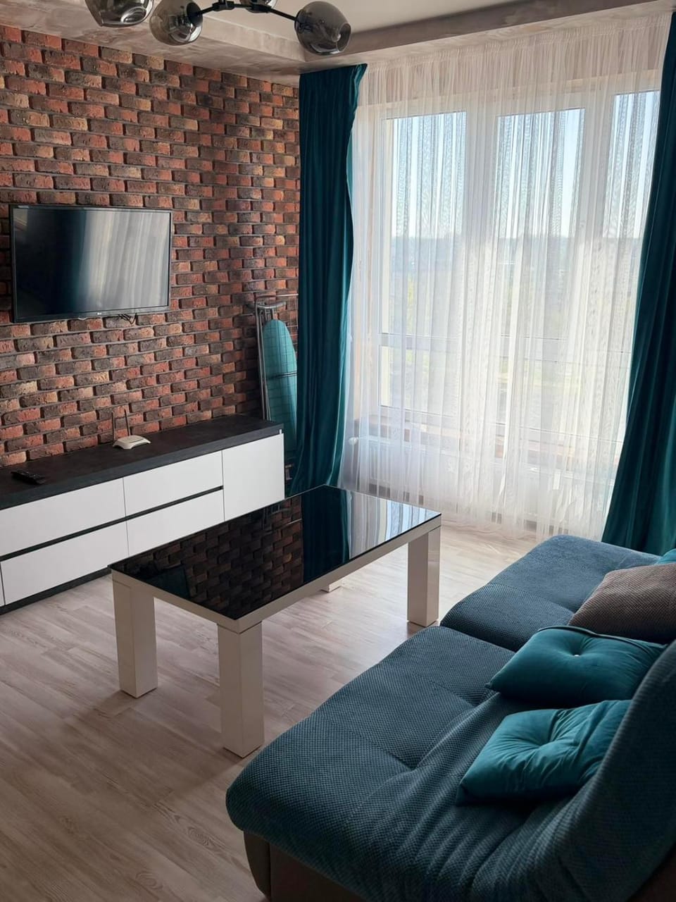 Дім Гаваї 2 Apartment in Odessa