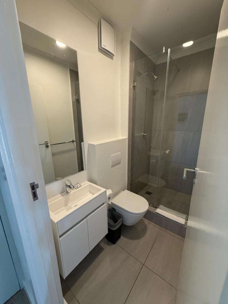 Modern Studio in the Heart of Sea Point -The Sage Apartment in Sea Point