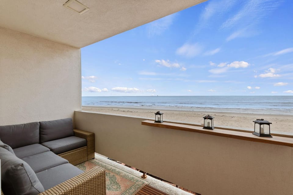 Carpinteria Shores CS 206 House in Carpinteria