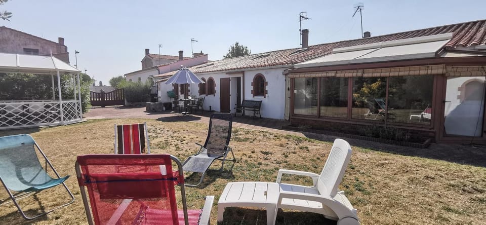 La Cabane de l'Amiral House in La Faute-sur-Mer