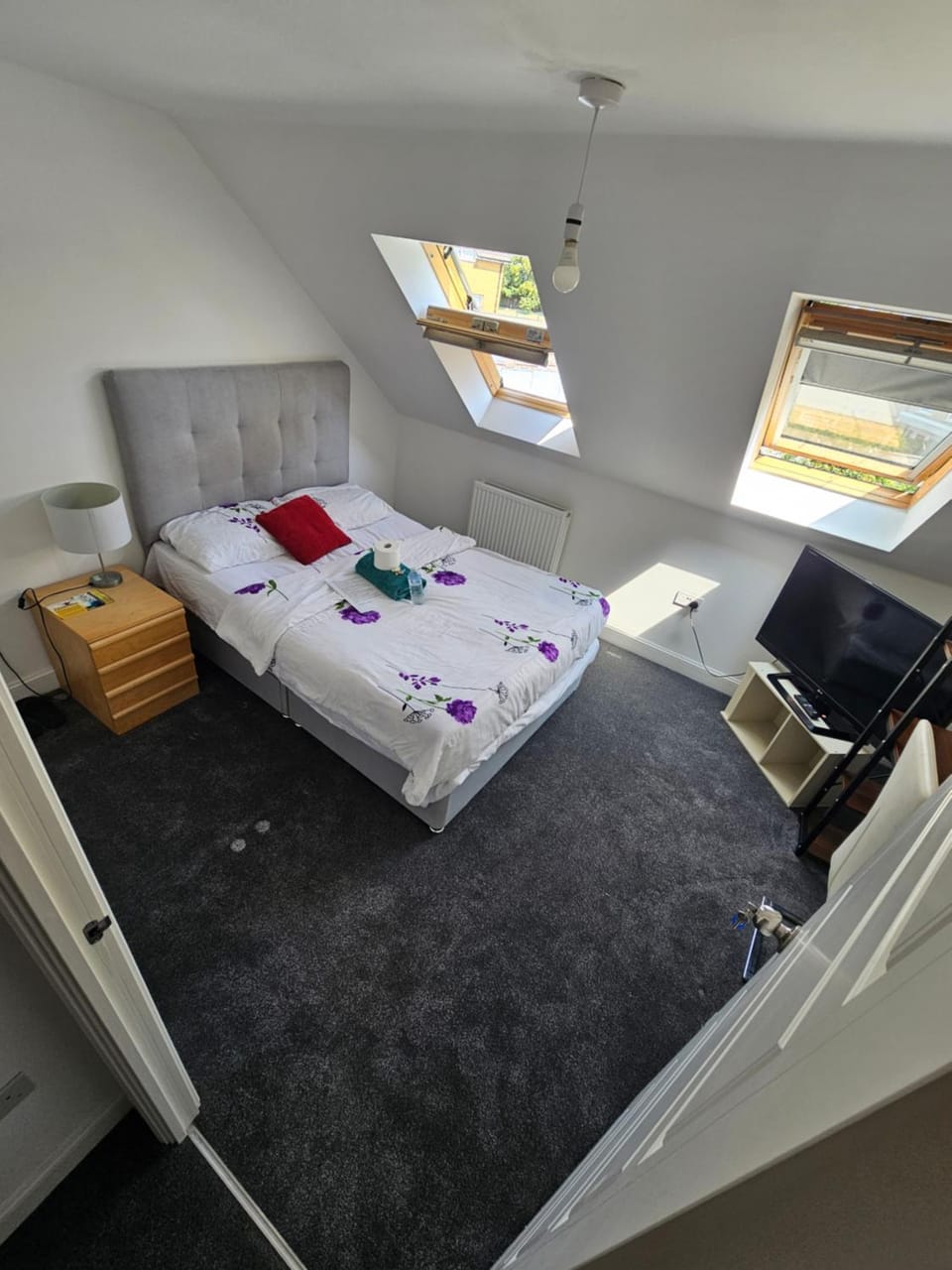Luxury Smart Double Room - Free Parking - Dartfort Central Bed and Breakfast in Dartford