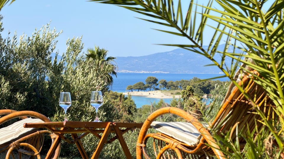 Garden, Sea view
