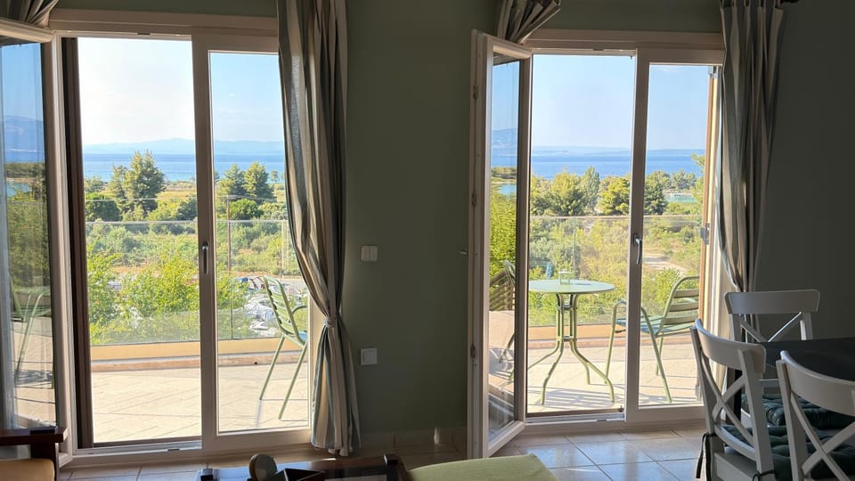 Balcony/Terrace, Living room, Sea view