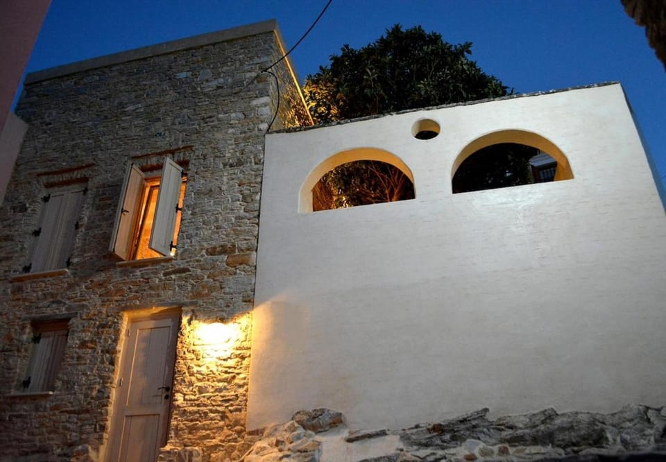 Delightful house with patio & rooftop terrace Apartment in Muğla Province