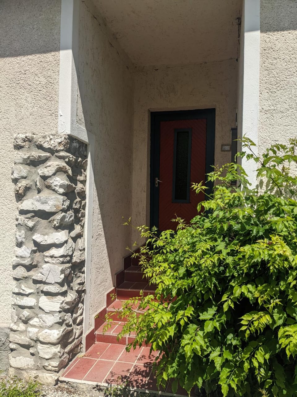 Facade/entrance