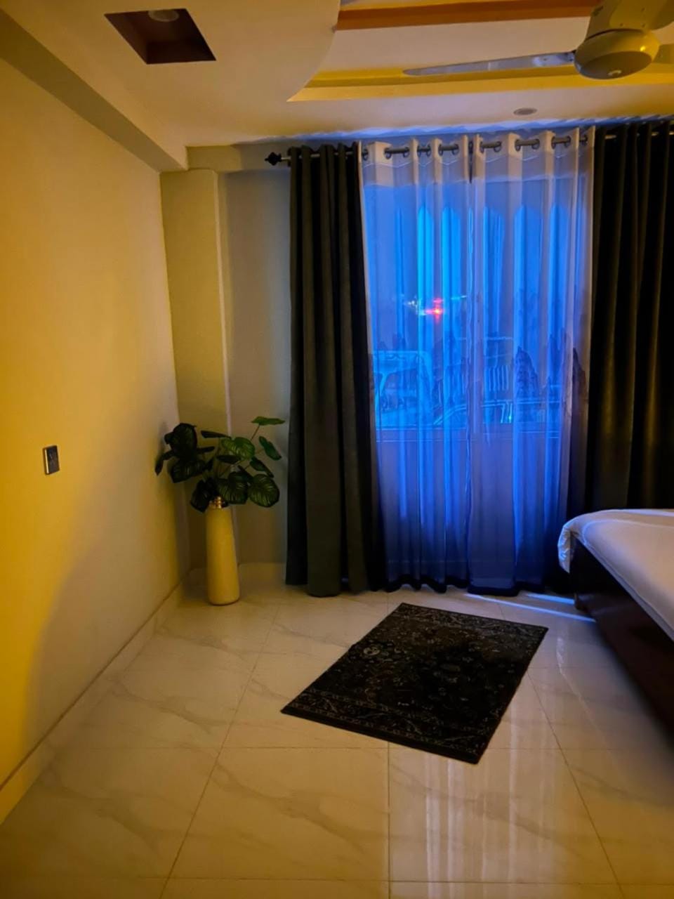 Deluxe Room 1-The Cliff House Bed and Breakfast in Punjab