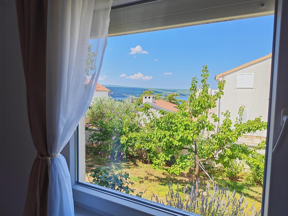 Day, Natural landscape, Garden, Mountain view, Sea view