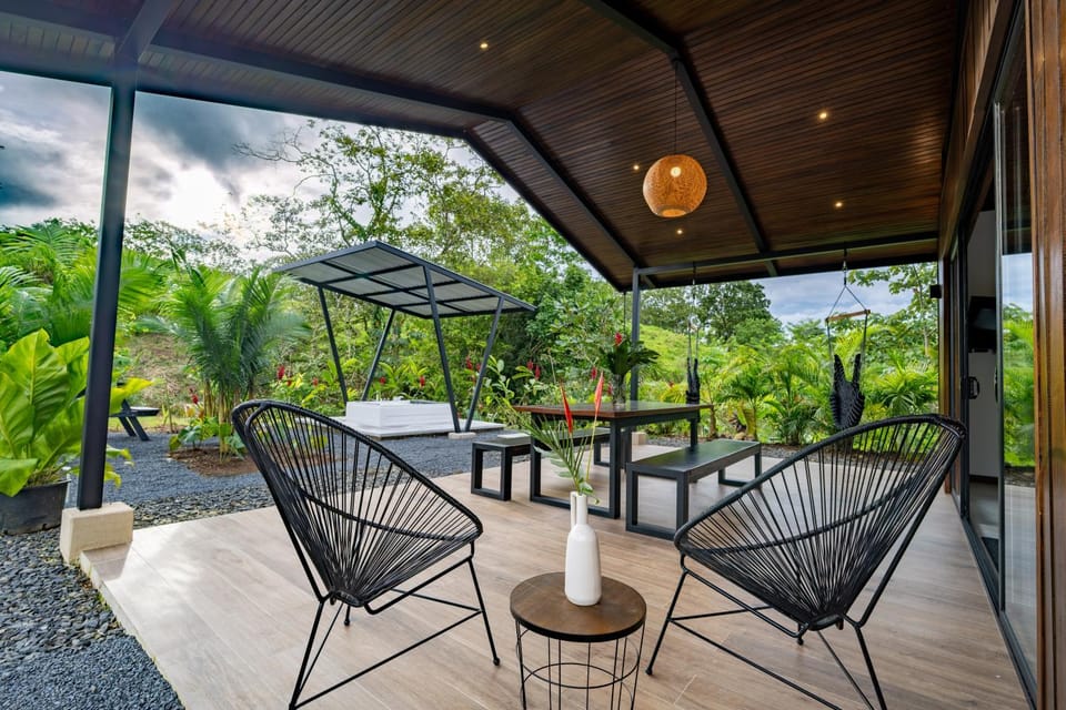 Garden, Hot Tub, Balcony/Terrace, Garden view