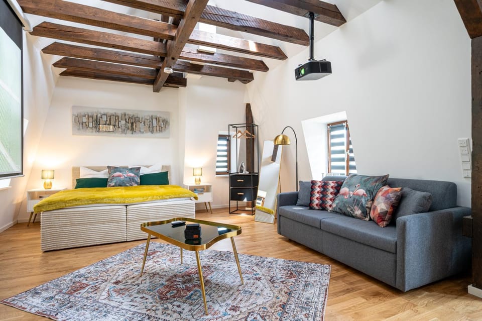 Living room, Bedroom