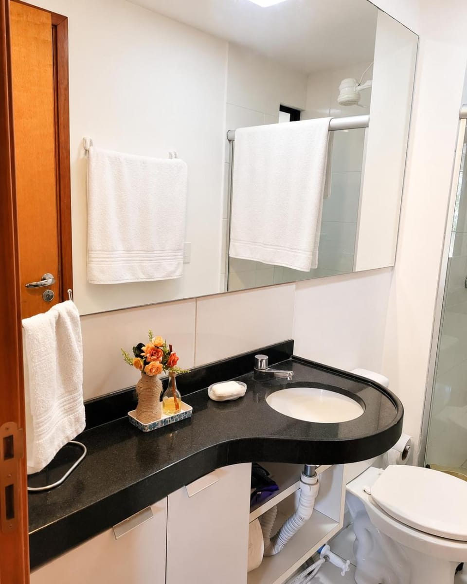 Apartamento Pé na Areia com 2 Quartos em Guaxuma Apartment in Maceió