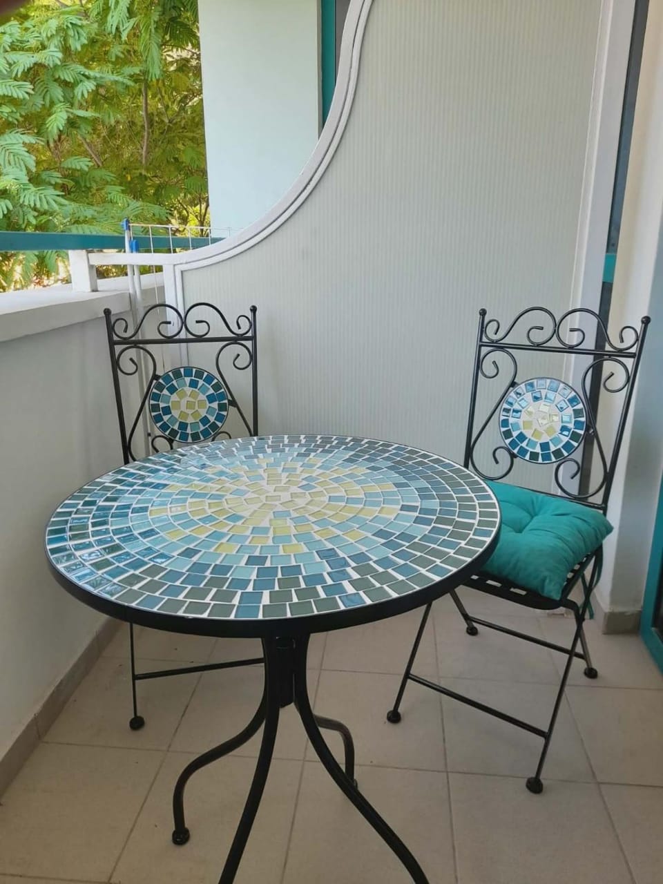 Property building, Balcony/Terrace, Balcony/Terrace