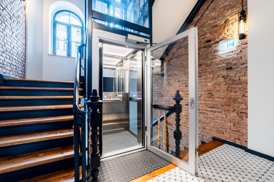 elevator