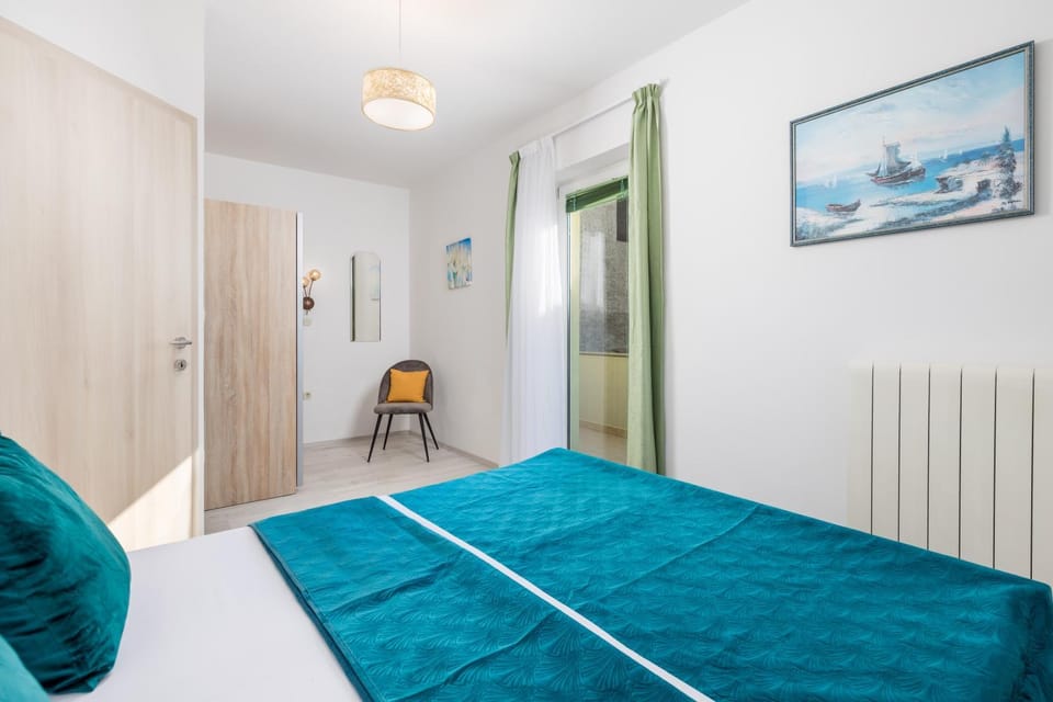 Bed, Bedroom, wardrobe