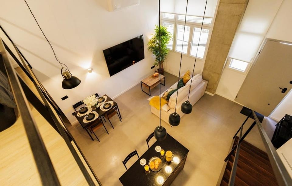 Room C1 Benicalap Apartment in Valencia