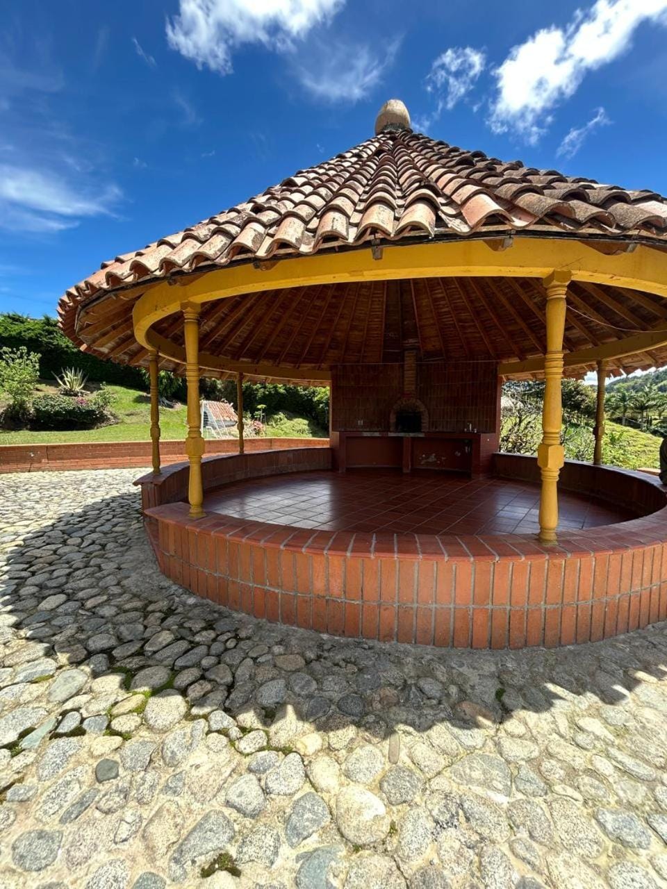BBQ facilities, BBQ facilities
