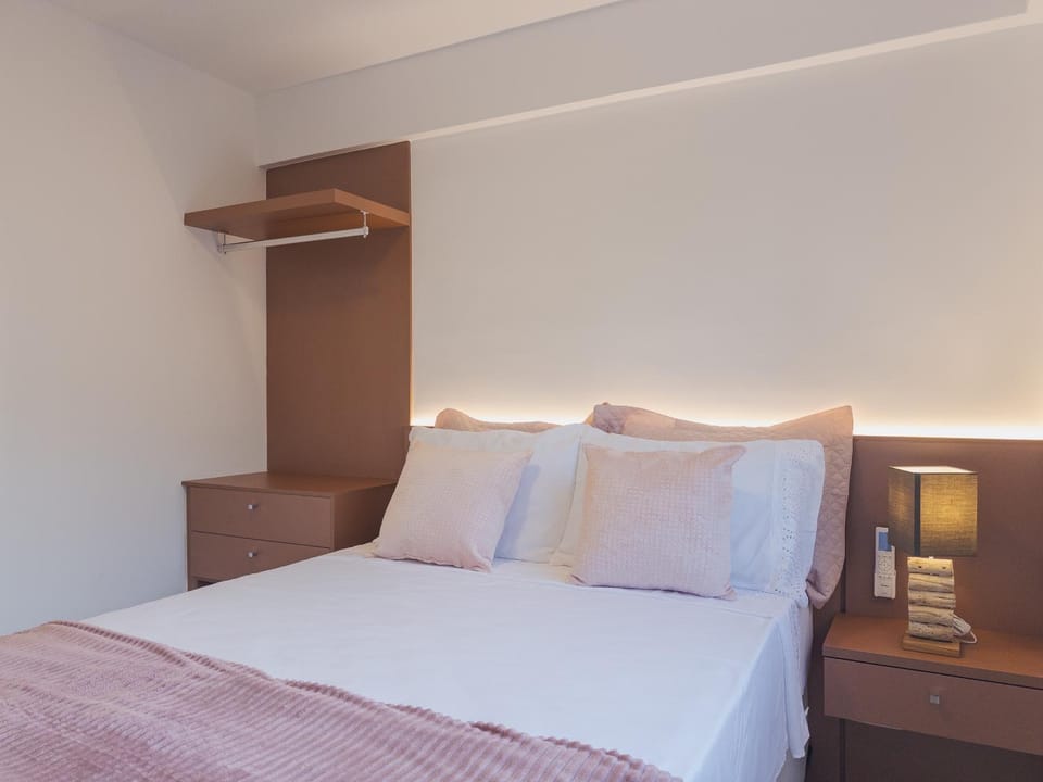 A 100m da Praia do Forte, apartamento novo com piscina Apartment in Cabo Frio