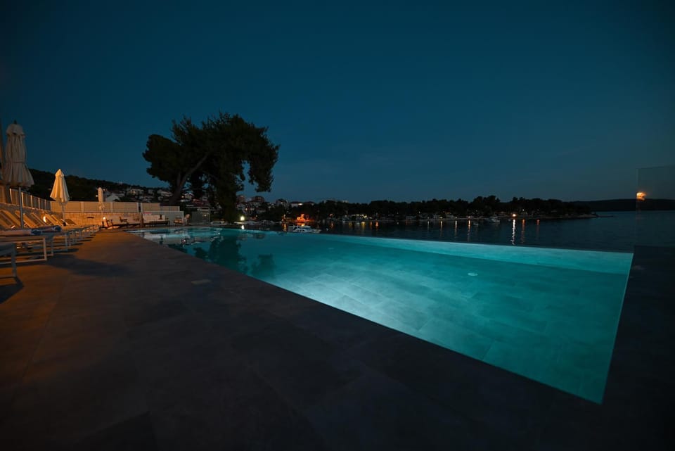 Night, Natural landscape, Pool view, Swimming pool