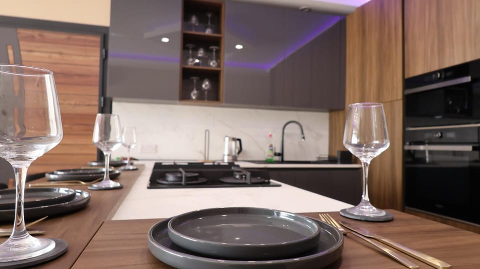 Solea - 2BR Penthouse with Rooftop Jacuzzi & BBQ Apartment in Saint Paul's Bay