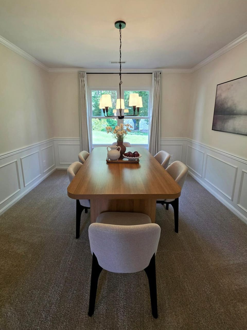 Spacious & Luxury Retreat Home in Waldorf House in Waldorf