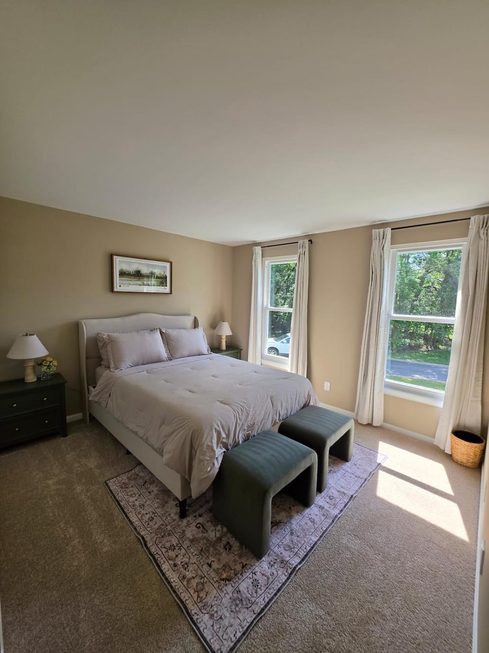 Spacious & Luxury Retreat Home in Waldorf House in Waldorf