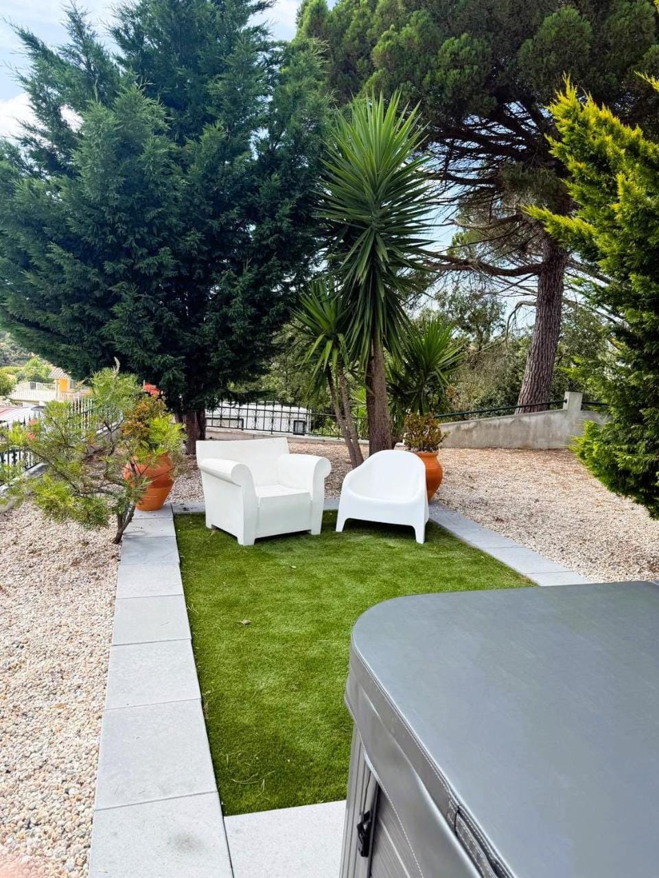 Patio, Spring, Day, Garden